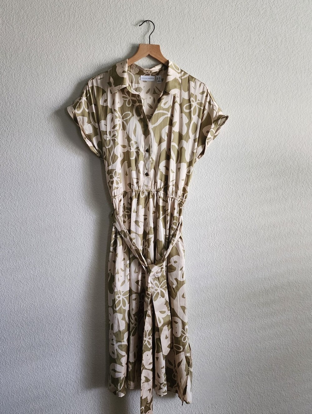 Susan Graver Charmeuse Silky Midi Floral Dress Size Medium Petite